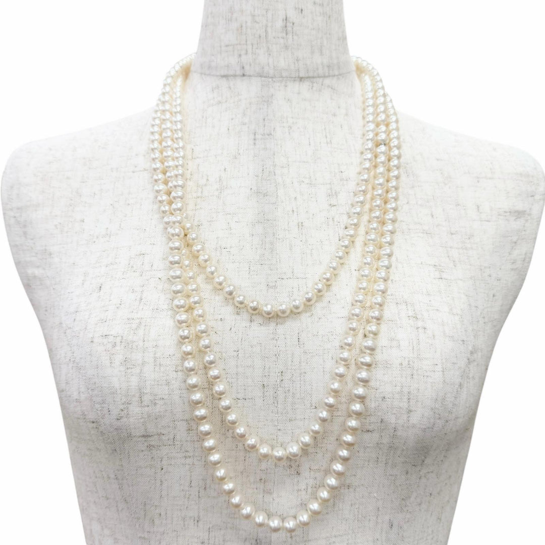 Great TIFFANY&Co. Necklace long white Freshwater pearl Women