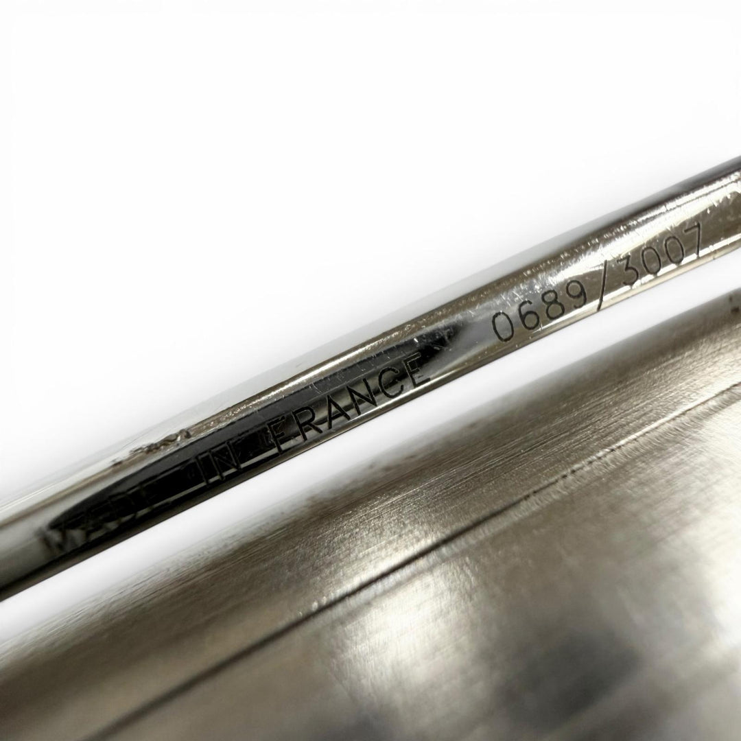 Very Good Dupont fountain pen James Bond 007 Limited Edition Silver 18K mens