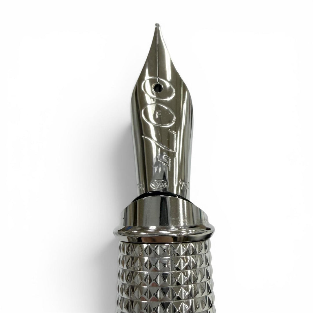 Very Good Dupont fountain pen James Bond 007 Limited Edition Silver 18K mens