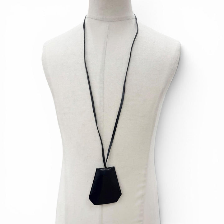 Excellent HERMES Necklace Margiela-era Clochette Navy leather mens