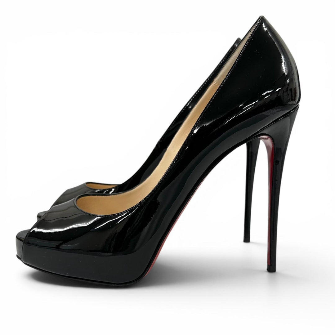 Great Christian Louboutin pumps NEW VERY PRIVE black Patent leather 38 1150600