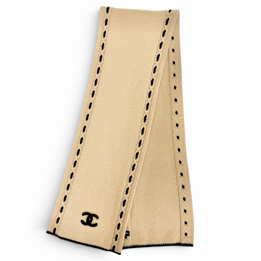 Excellent CHANEL Scarf COCO Mark Long beige cashmere Women 25A AAB111 B20763
