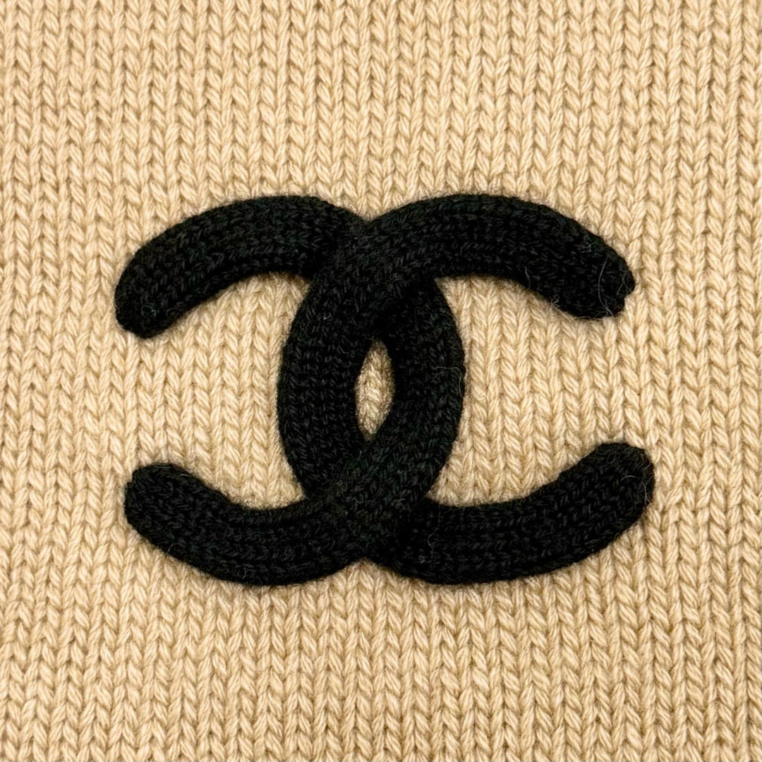 Excellent CHANEL Scarf COCO Mark Long beige cashmere Women 25A AAB111 B20763