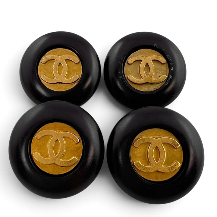 Great CHANEL button Round COCO Mark logo on the back, set of 4 dark purple Women