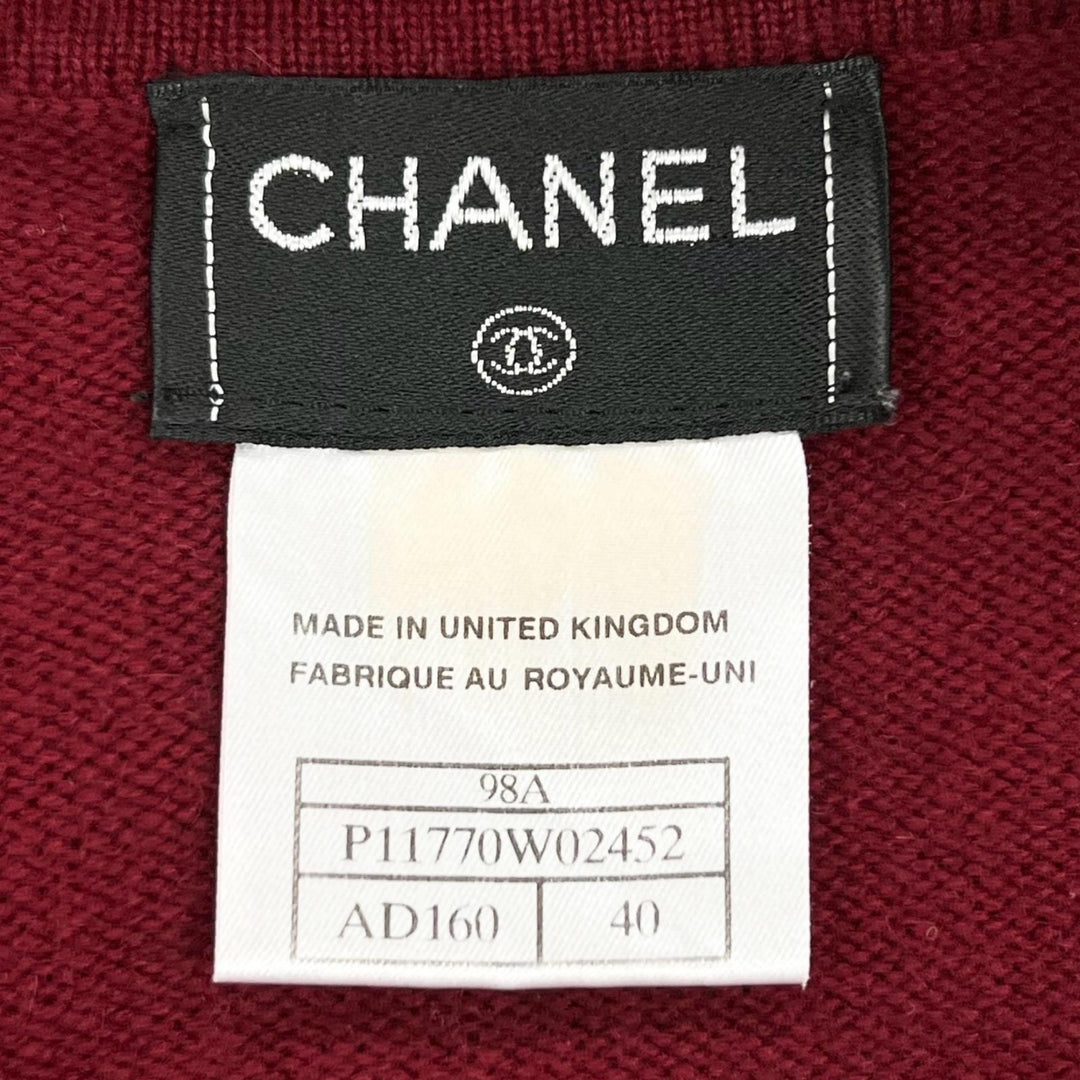 Great CHANEL cardigan Clover Button V-Neck Knit wine-red cashmere 40 98A P11770