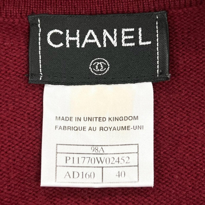 Great CHANEL cardigan Clover Button V-Neck Knit wine-red cashmere 40 98A P11770