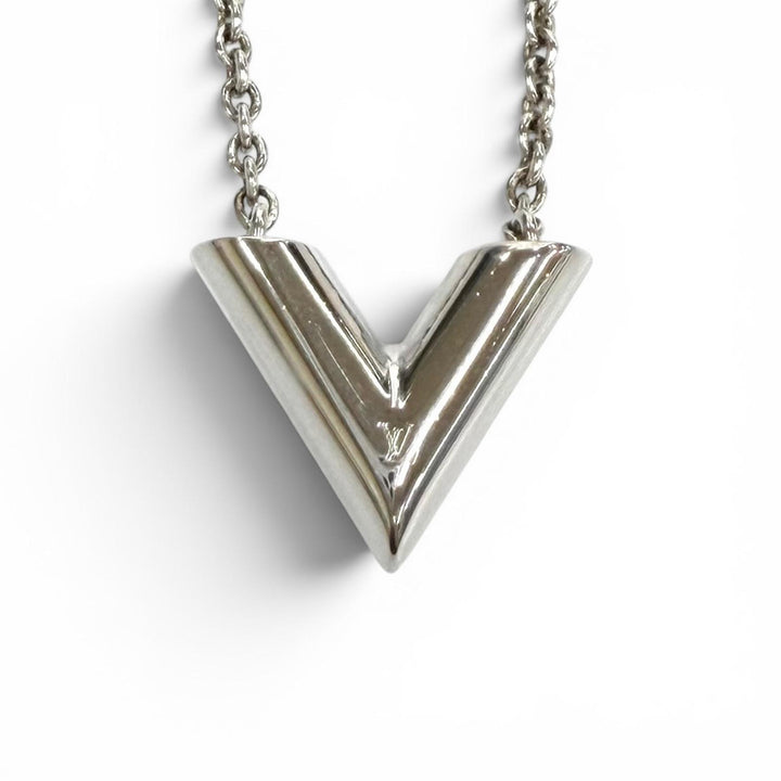 Excellent LOUIS VUITTON Necklace Necklace Essential V Silver Women M63197