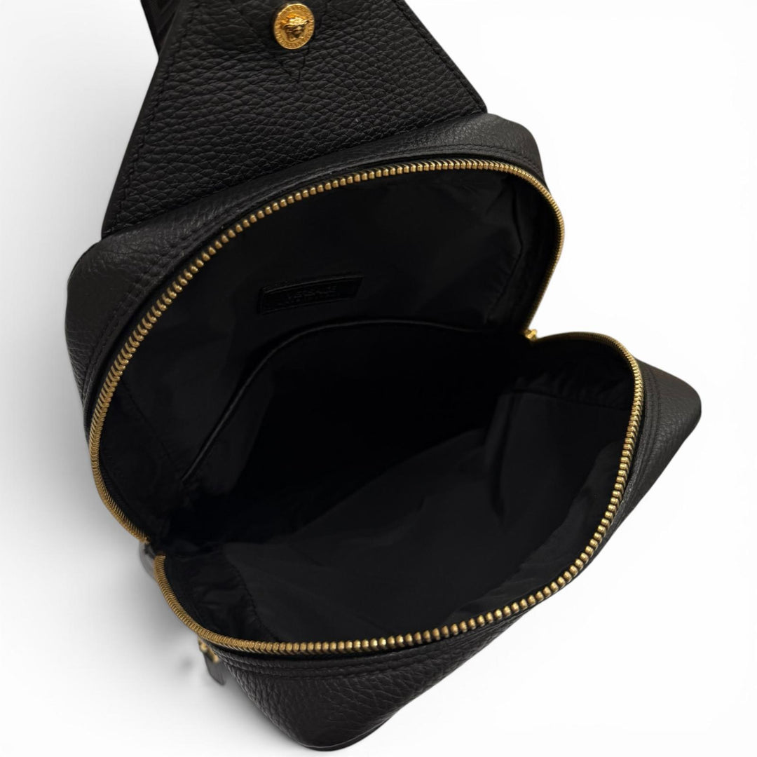 Excellent VERSACE Sling bag Medusa Sling black Cowhide mens 1008862