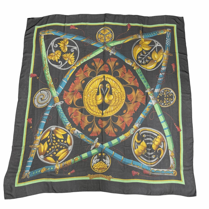 Great HERMES scarf DAIMYO PRINCES DU SOLEIL LEVANT multicolor silk Women