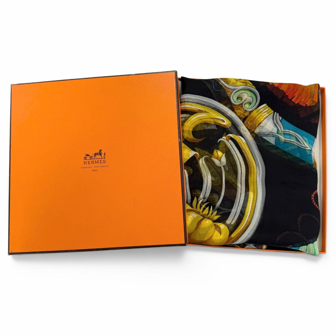 Great HERMES scarf DAIMYO PRINCES DU SOLEIL LEVANT multicolor silk Women