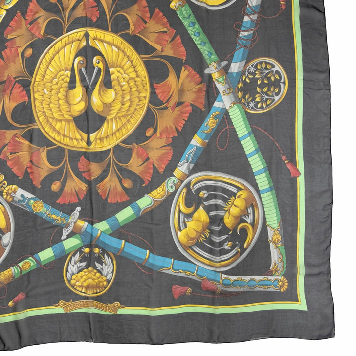 Great HERMES scarf DAIMYO PRINCES DU SOLEIL LEVANT multicolor silk Women