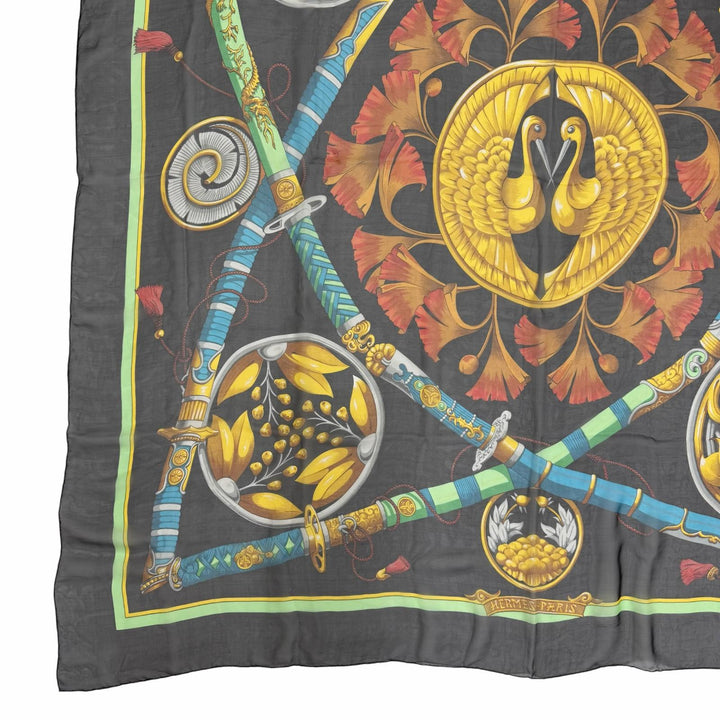 Great HERMES scarf DAIMYO PRINCES DU SOLEIL LEVANT multicolor silk Women