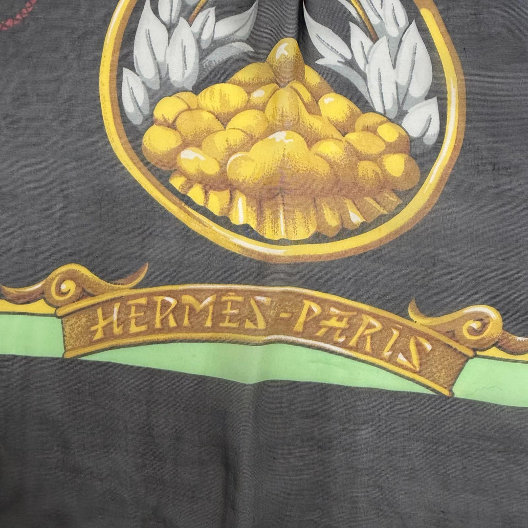 Great HERMES scarf DAIMYO PRINCES DU SOLEIL LEVANT multicolor silk Women