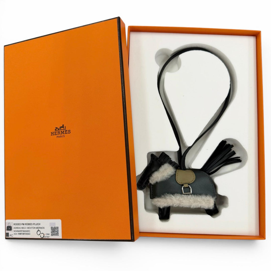 Pristine HERMES Bag charm Rodeo PM Robeo Brushed leather Women