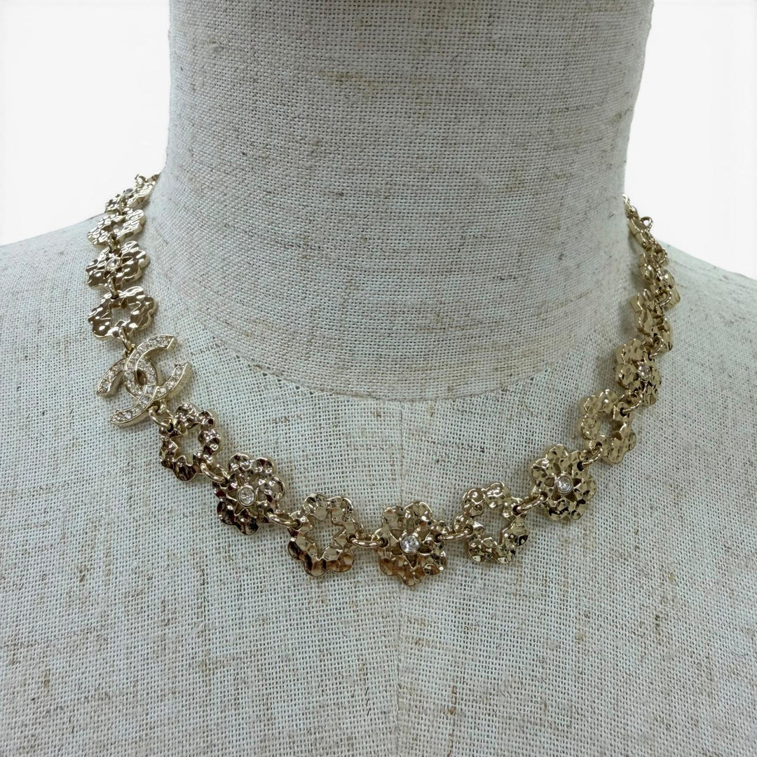 Excellent CHANEL Necklace COCO Mark Flower Rhinestone gold Women I25C