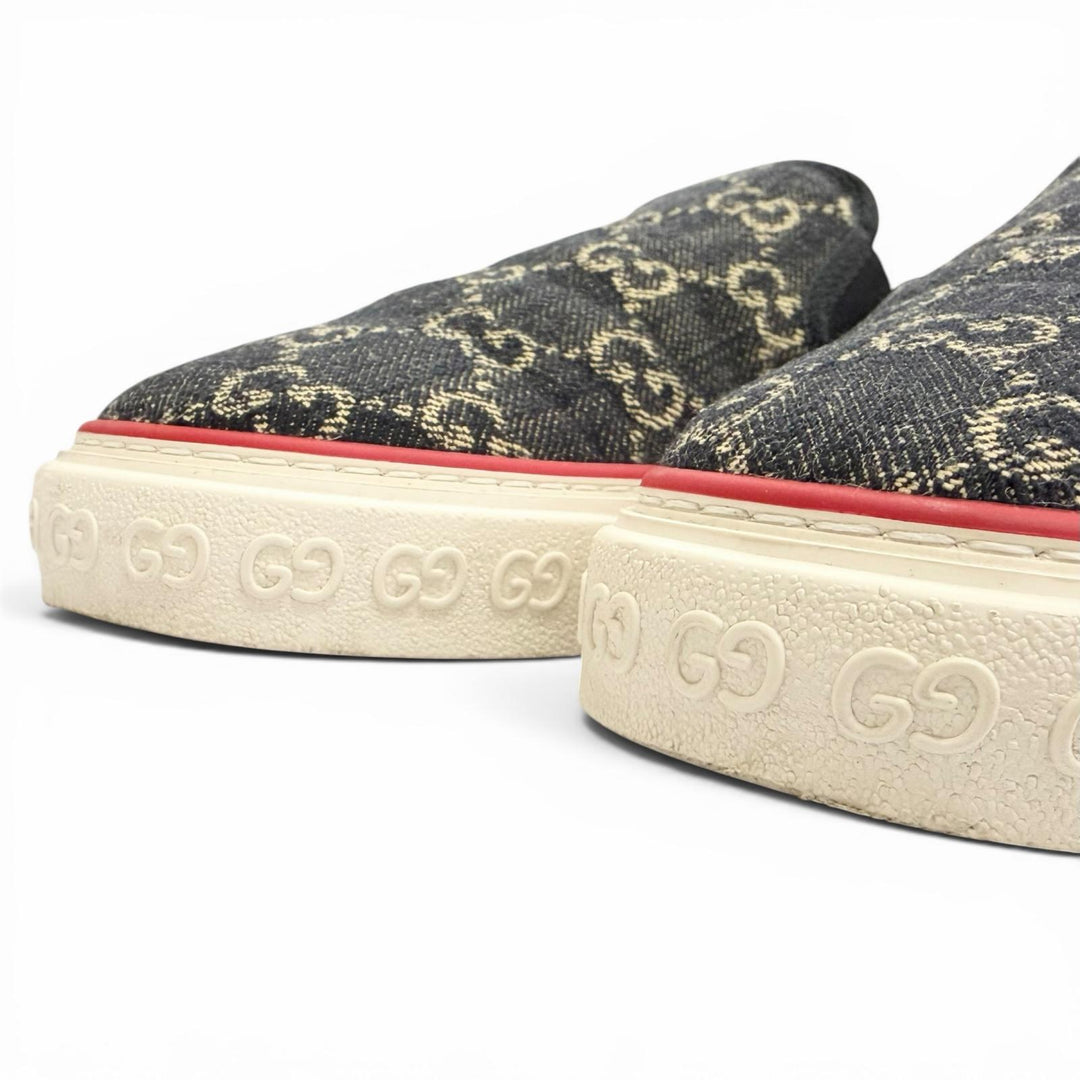 Great GUCCI Slip-on tennis 1977 Slip-on sneakers shoes Navy GG canvas 7.5 643489
