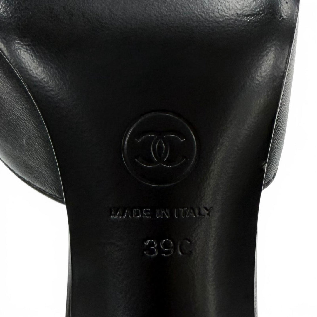 Very Good CHANEL pumps COCO Mark black leather Women 39 G37532