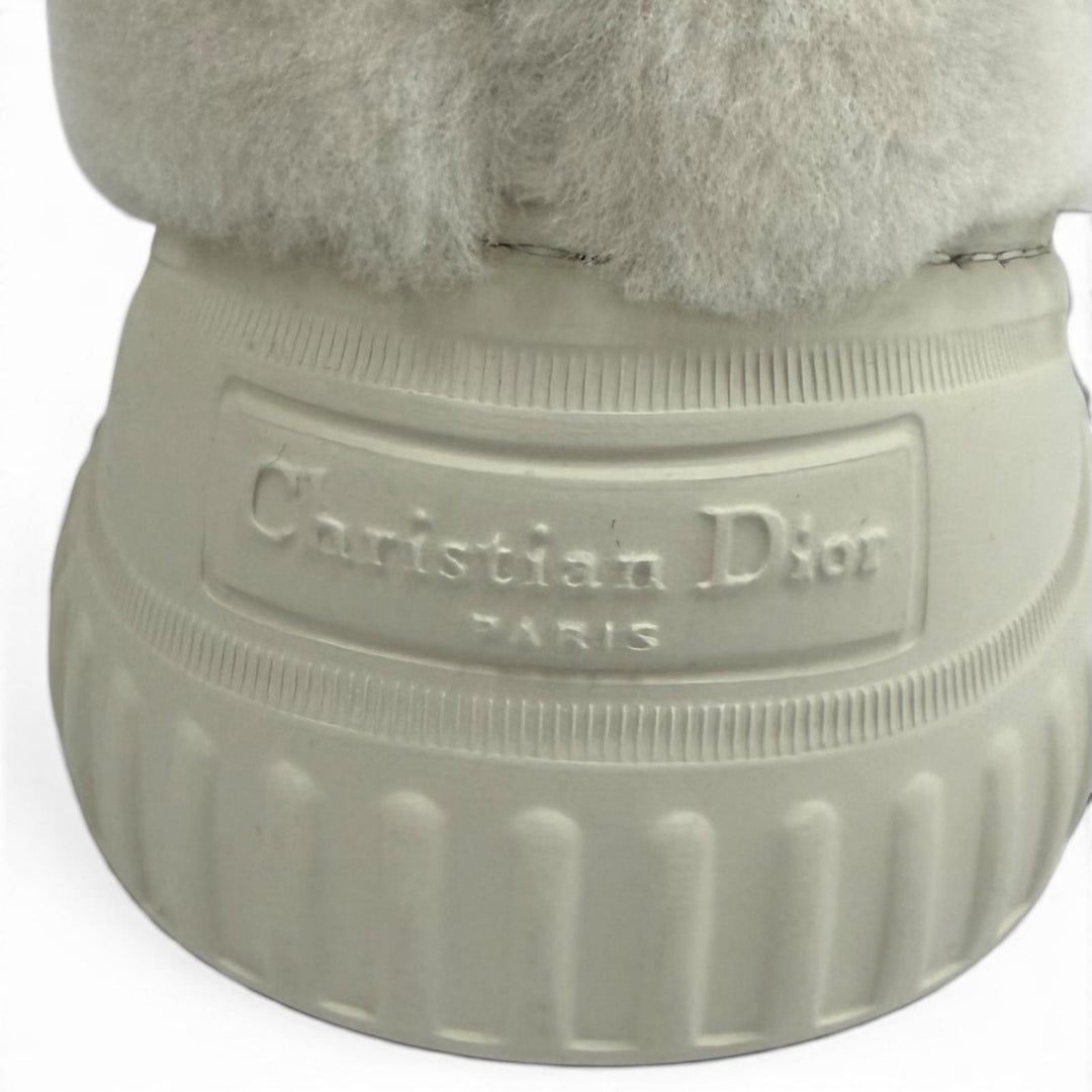 Very Good Christian Dior short boots DIOR FROST off white Mouton 36 KCI992SKK