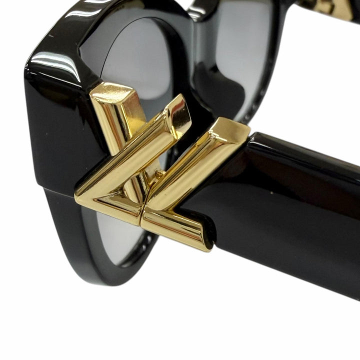 Excellent LOUIS VUITTON LV GO-14 Round Sunglasses black Women Z2378E
