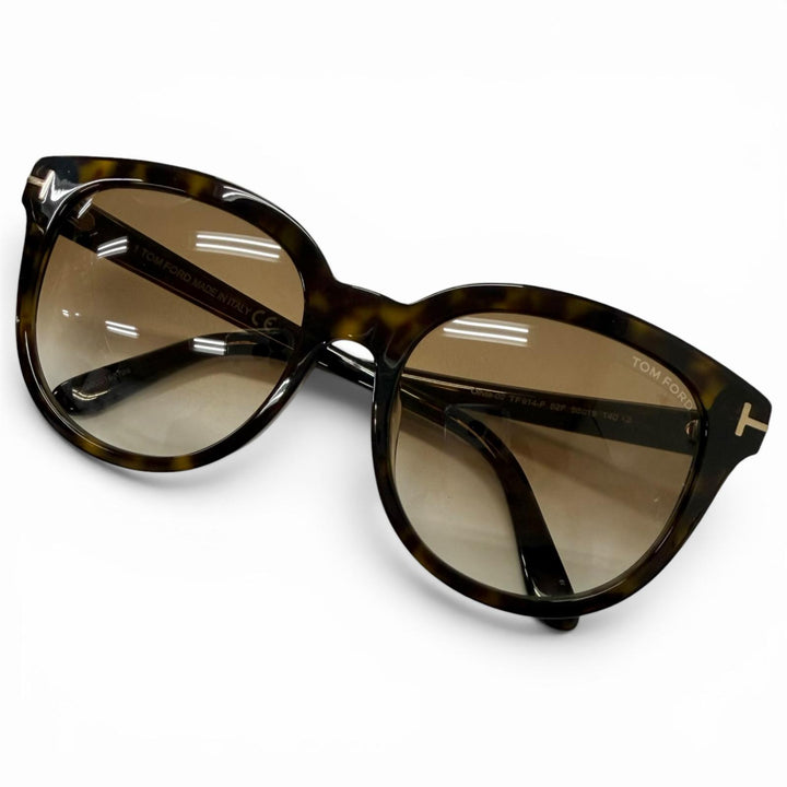 Great TOM FORD sunglasses OLIVIA-02 Wellington frame