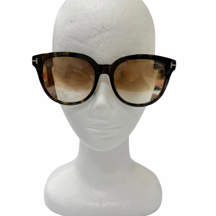 Great TOM FORD sunglasses OLIVIA-02 Wellington frame