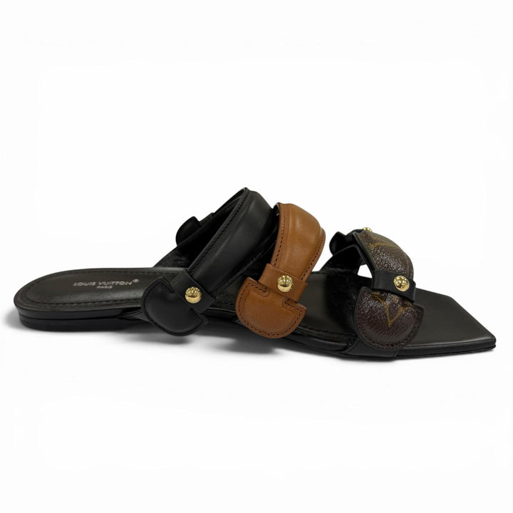 Pristine LOUIS VUITTON Sandals Legacy Line flat black leather Women 39