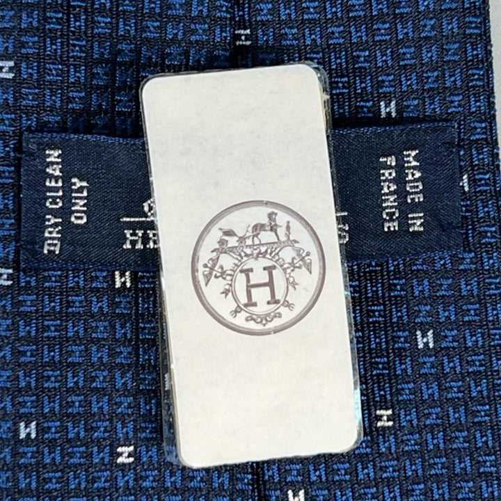 Pristine HERMES tie ARCADE H H logo Navy silk mens 339369T