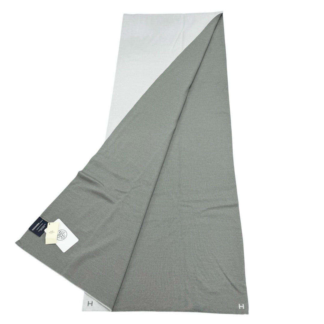 Pristine HERMES Scarf Allertour H logo gray cashmere Women
