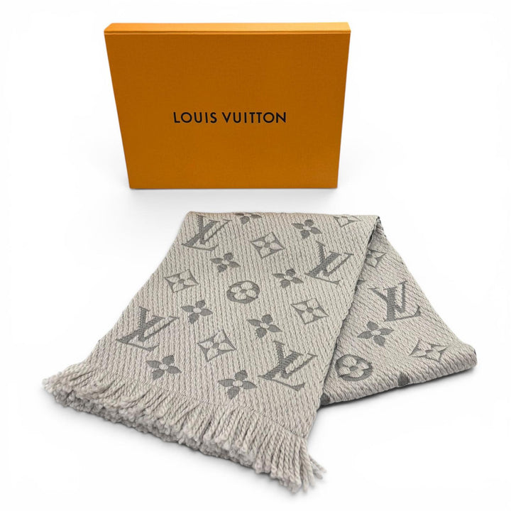 Great LOUIS VUITTON Scarf Escalp Logo Mania fringe wool Women M74742
