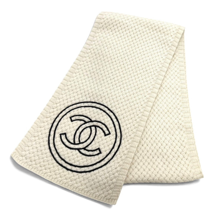 Great CHANEL Scarf COCO Mark knit Ivory cashmere Women