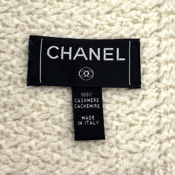 Great CHANEL Scarf COCO Mark knit Ivory cashmere Women