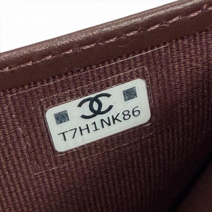 Excellent CHANEL Tri-fold wallet Caviar Skin Matelassé Classic Small Flap Wallet