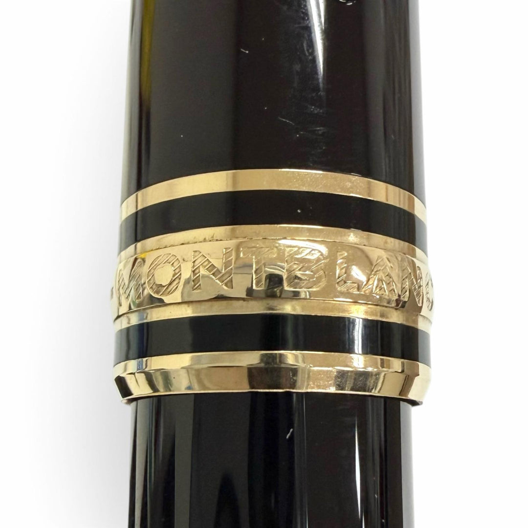 Excellent MONTBLANC fountain pen Meisterstück Classic black 14K mens