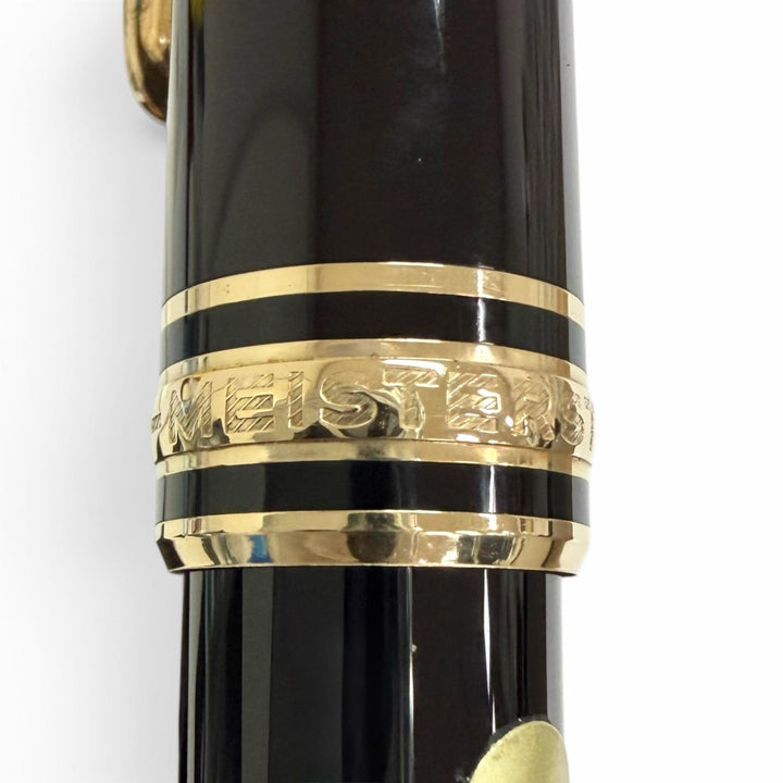 Excellent MONTBLANC fountain pen Meisterstück Classic black 14K mens