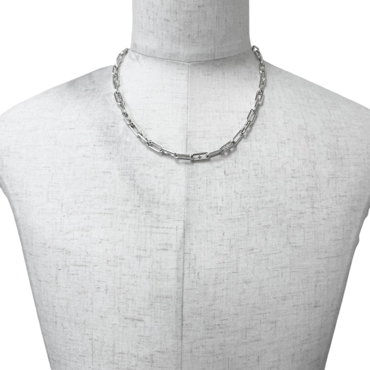 Great LOUIS VUITTON Necklace Sleek Monogram Silver AG925