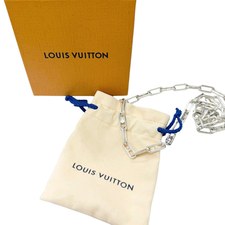 Great LOUIS VUITTON Necklace Sleek Monogram Silver AG925