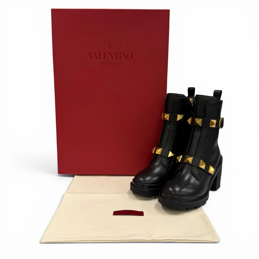Excellent Valentino Garavani short boots black leather Women 37.5 WW2S0CJ2