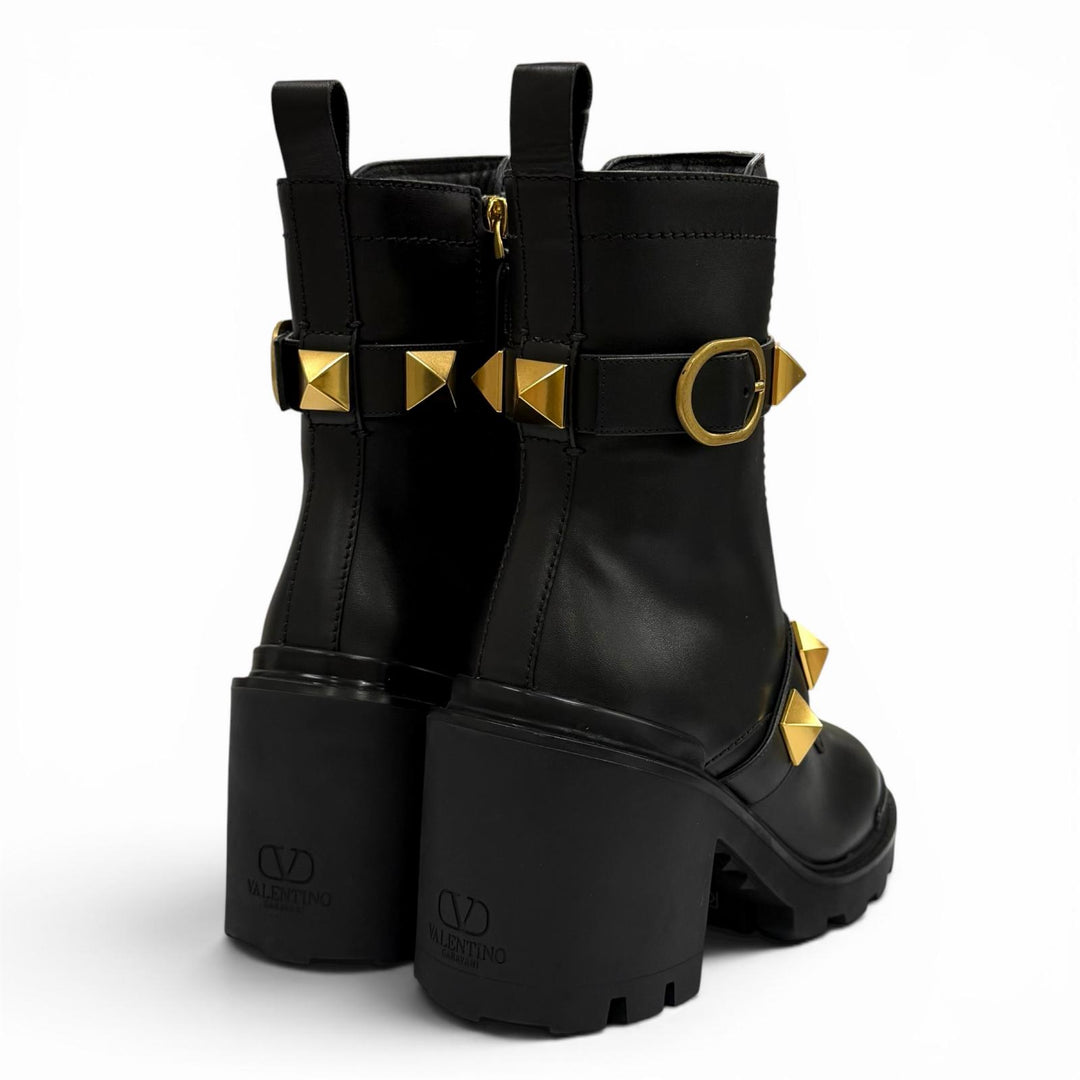 Excellent Valentino Garavani short boots black leather Women 37.5 WW2S0CJ2