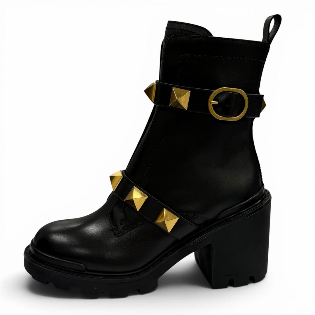 Excellent Valentino Garavani short boots black leather Women 37.5 WW2S0CJ2