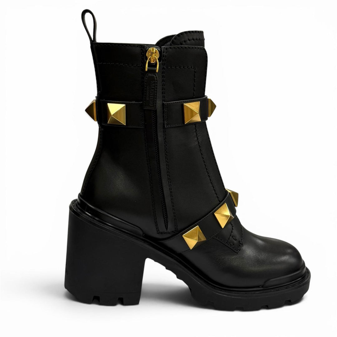 Excellent Valentino Garavani short boots black leather Women 37.5 WW2S0CJ2