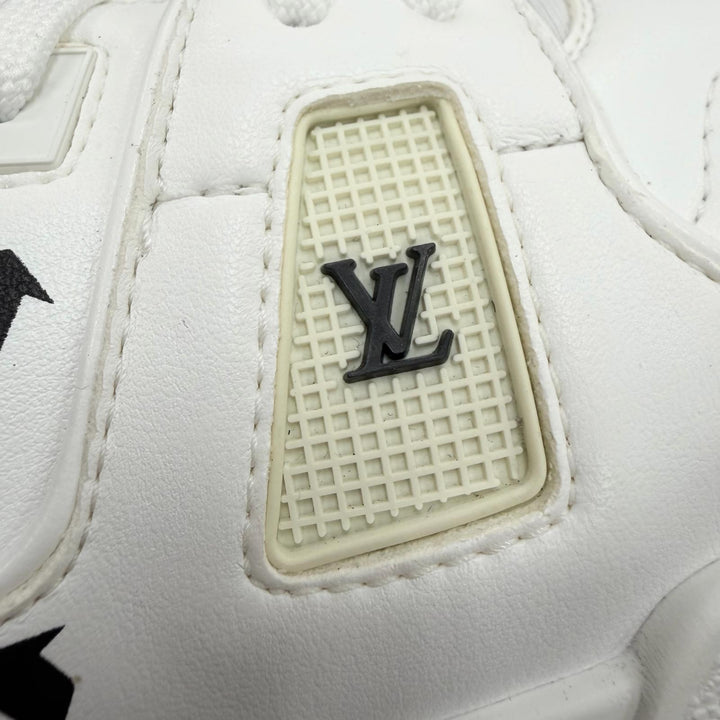 Excellent LOUIS VUITTON Low cut sneakers LV Trainer Line Upcycle LV logo white 7