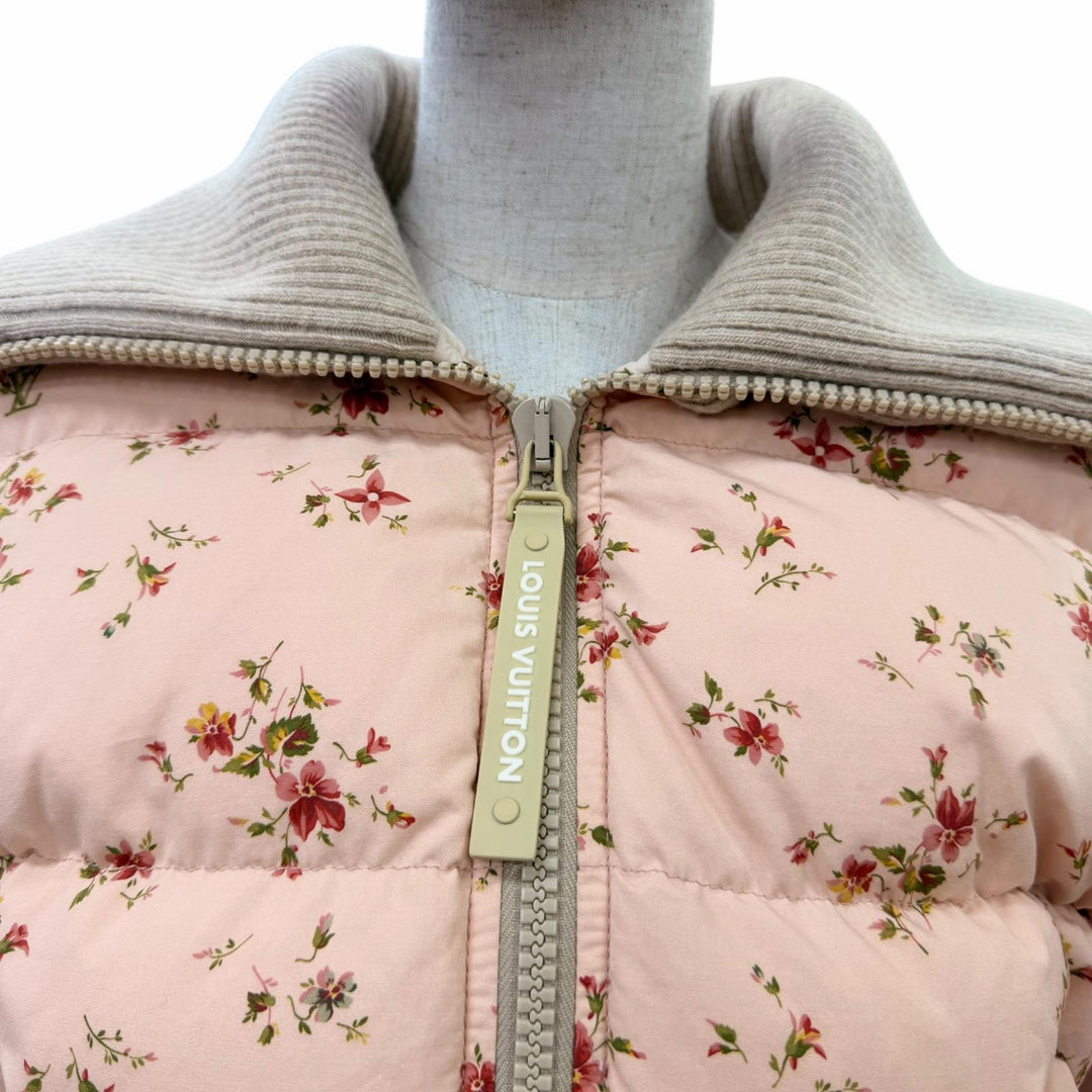 Great LOUIS VUITTON Down jacket Floral print LV leather patch Pink Women 34