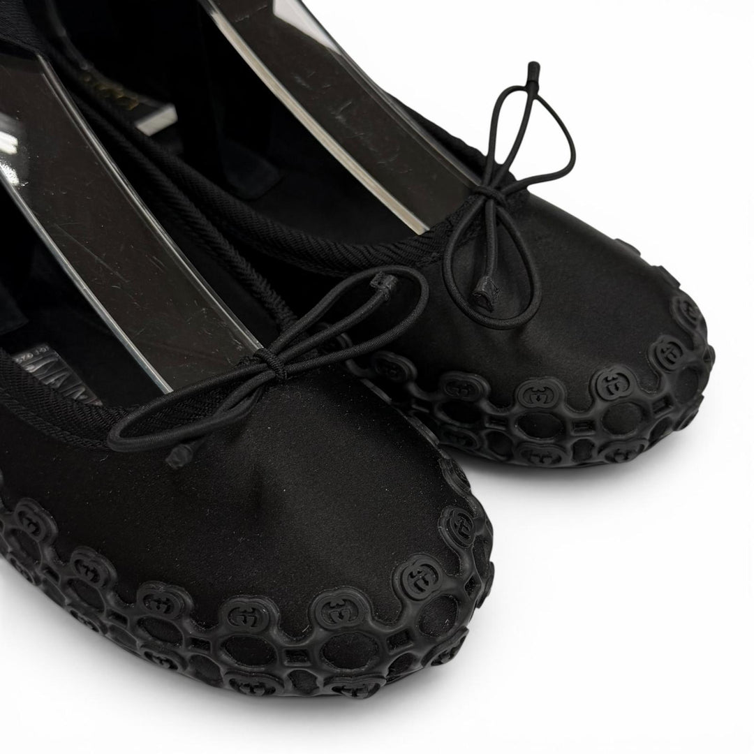 Pristine GUCCI Ballet shoes Interlocking G Ribbon Lace-up black Satin 36 814545