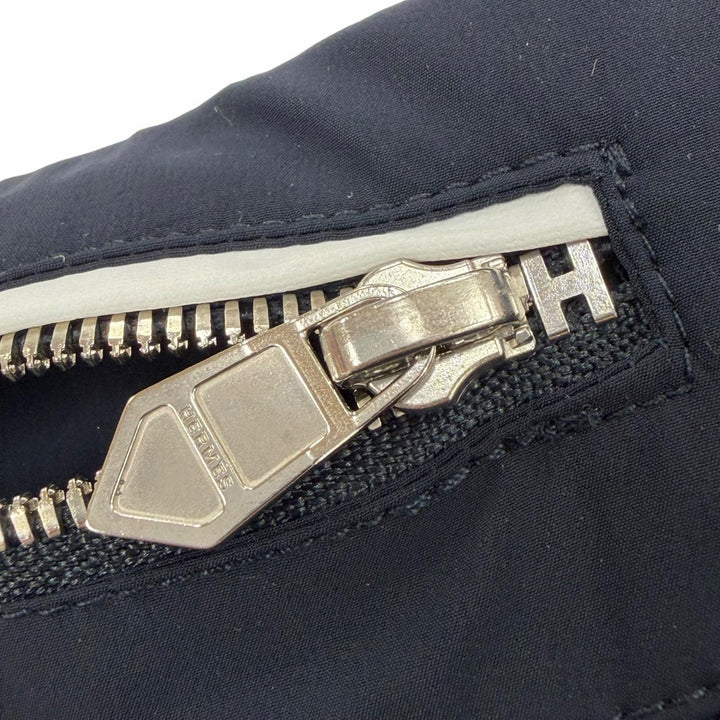 Excellent HERMES Shorts Swim pants Dark navy Nylon mens 46 552960HL
