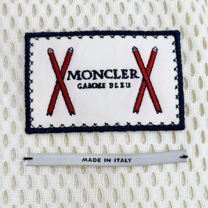 Great MONCLER GAMME BLEU GIUBBINO Logo patch, hooded, zip-up jacket Ivory 0
