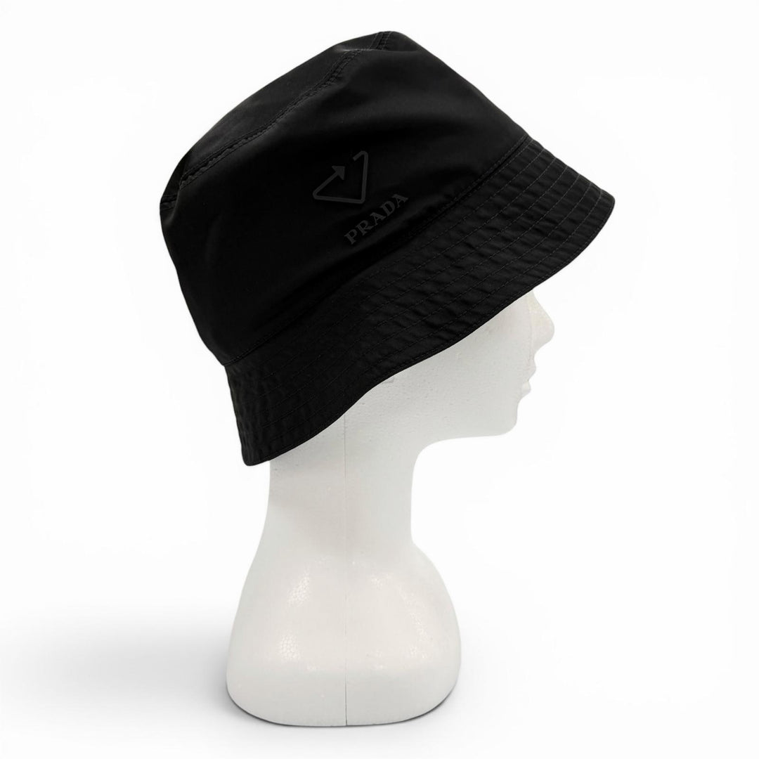 Excellent PRADA hat Logo hat, bucket hat black polyamide mens S 2HC137