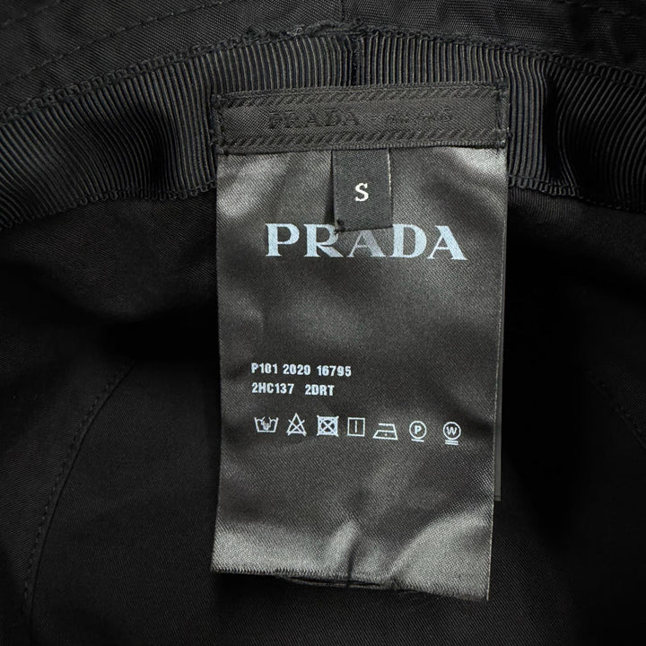 Excellent PRADA hat Logo hat, bucket hat black polyamide mens S 2HC137