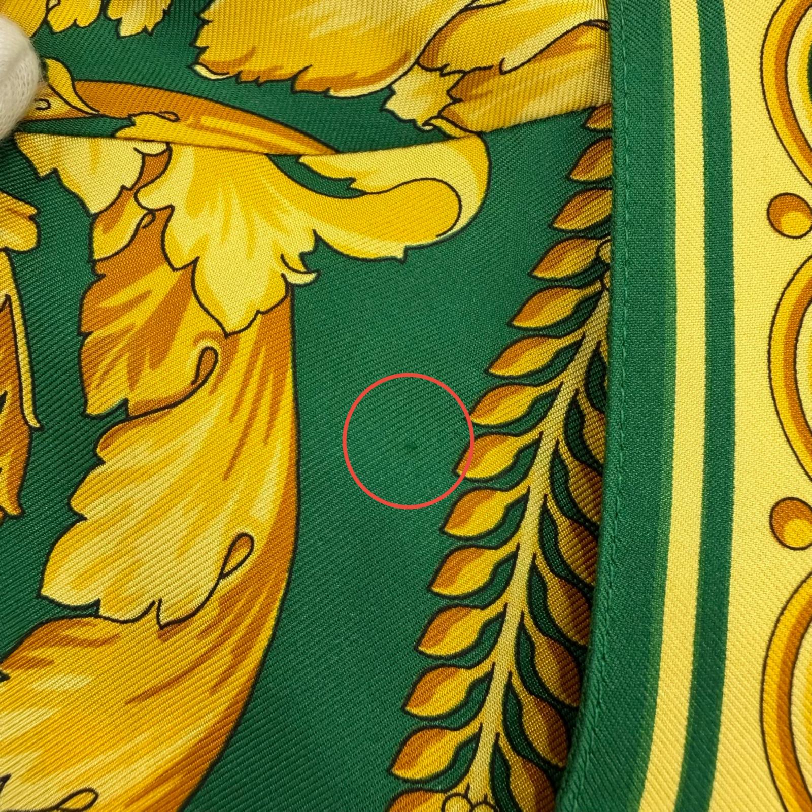 Pristine VERSACE Long sleeve shirt Medusa Button Baroque green