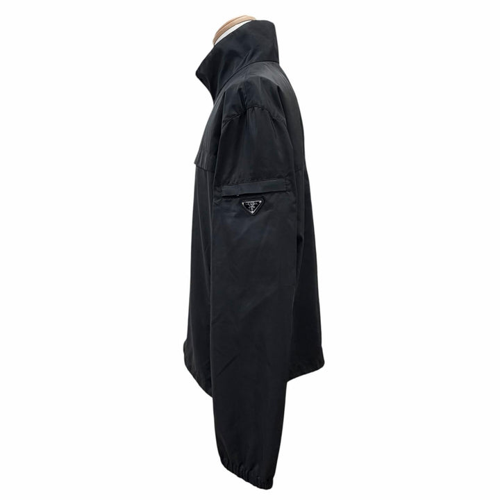 Great PRADA Nylon jacket Triangle Logo Zip-Up Blouson black mens 56 SGN998