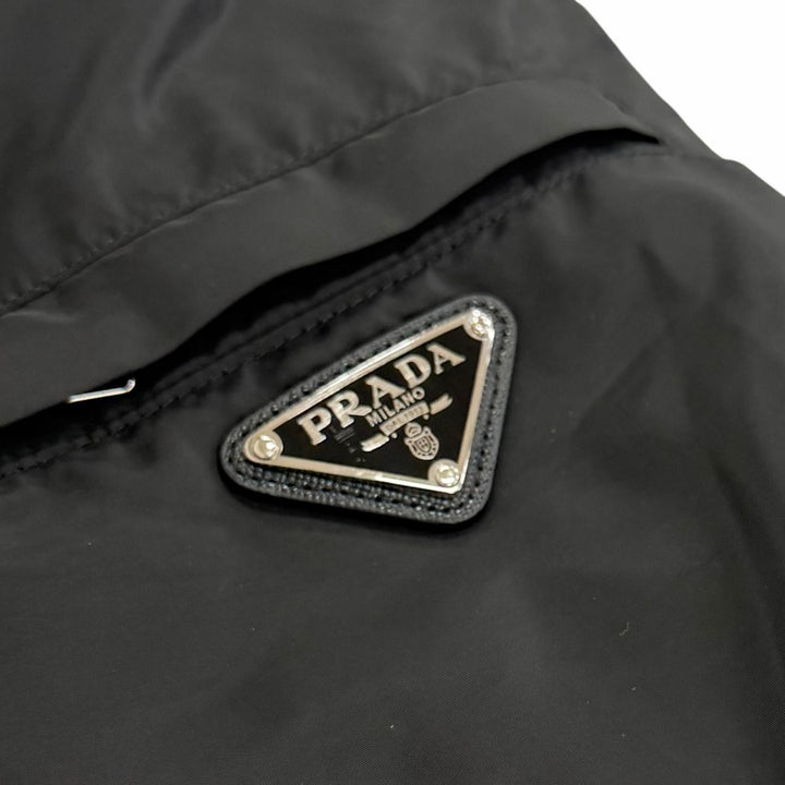 Great PRADA Nylon jacket Triangle Logo Zip-Up Blouson black mens 56 SGN998